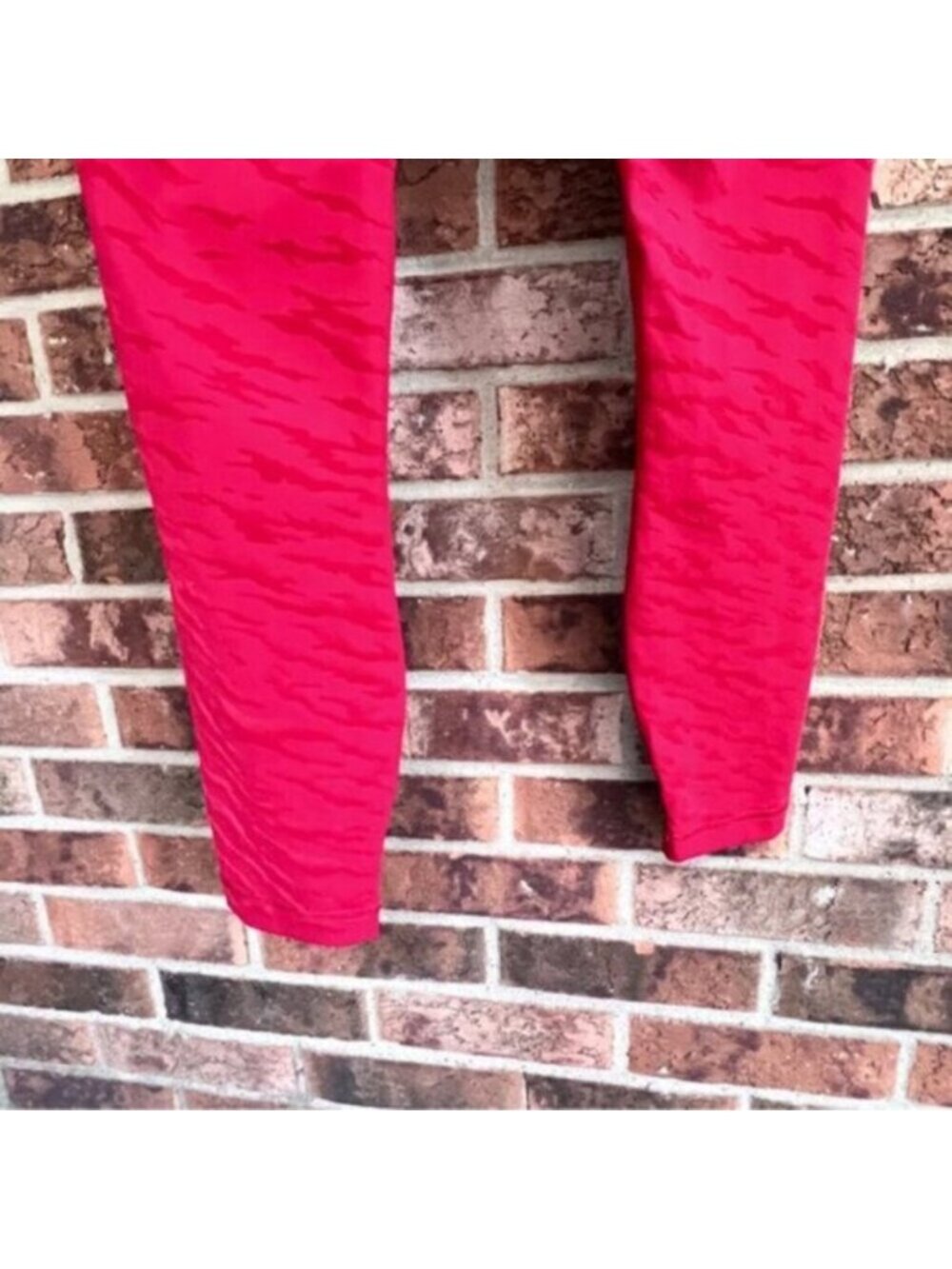Lululemon 2021 ^ Lunar New Year Wunder Under High-Rise Tight Pants 25" Red - Picture 15 of 16